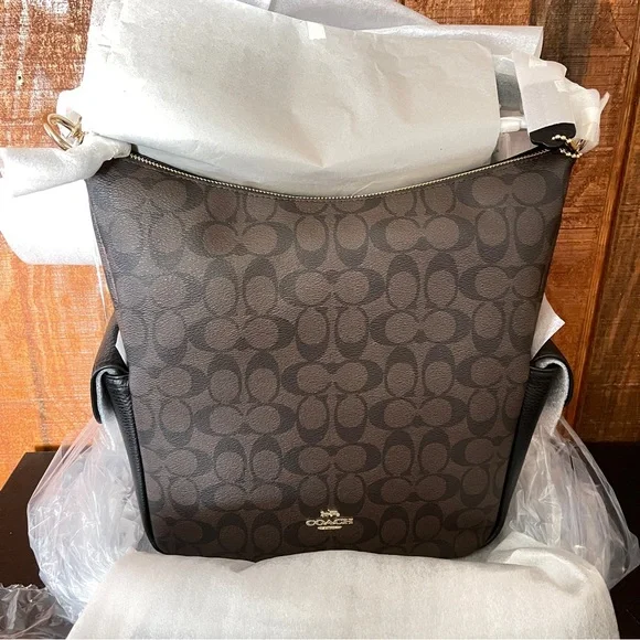 Coach Pennie Shoulder Bag In Signature Canvas - Picture 6 of 9